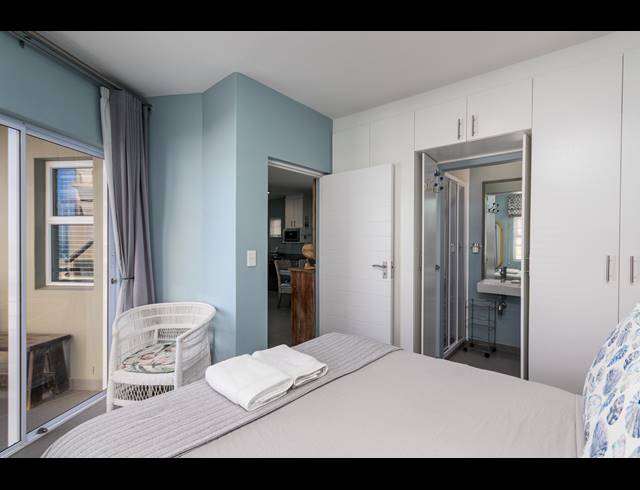 2 BEDROOM APARTMENT FOR SALE IN BEACHFRONT